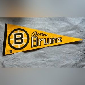 Boston Bruins Pennant